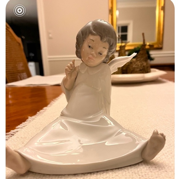 Lladro Wondering Angel #4962 Retired - Picture 1 of 7